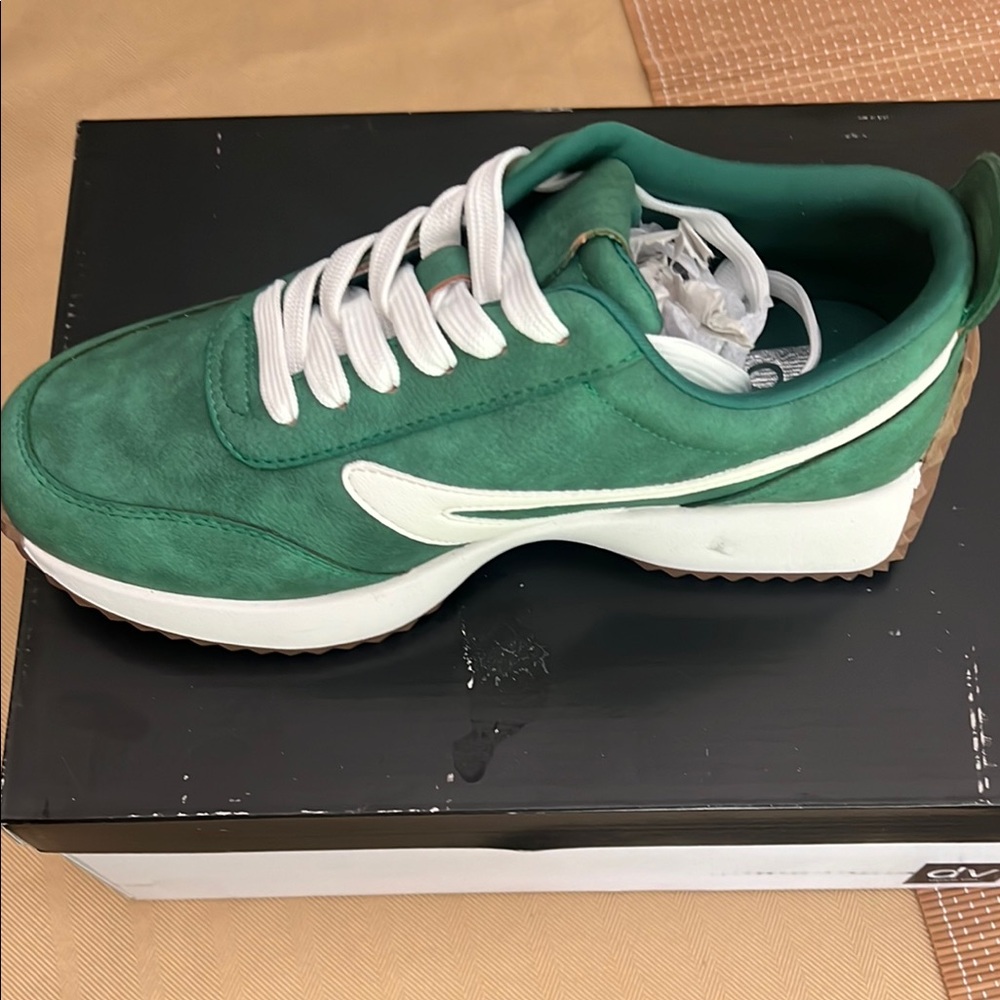 DV by Dolce Vita Green and White Athletic Shoes Retro Style